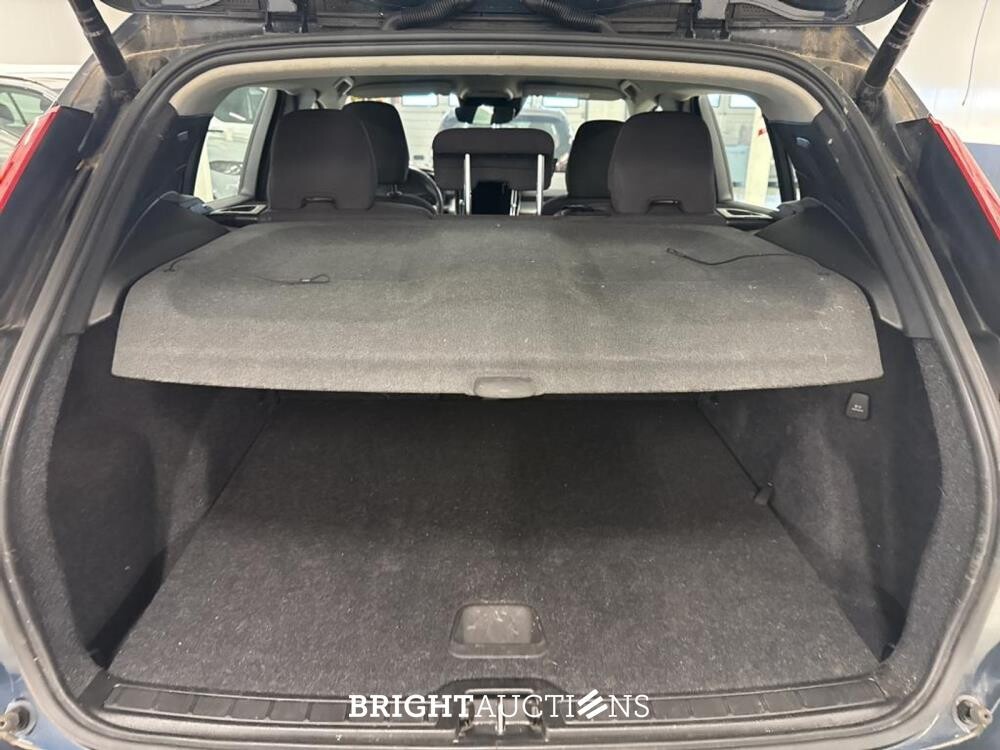 Volvo XC40 T2 Business Pro 1.5 129pk 2021 (Origineel-NL), L-290-FX