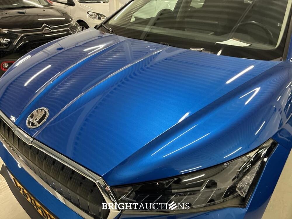 Škoda Enyaq iV 60 180pk 2021 (Origineel-NL), L-621-DX