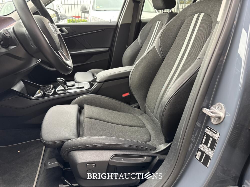BMW 116i 1-serie 109pk 2024 (Origineel-NL) 1-Serie, GDH-34-J