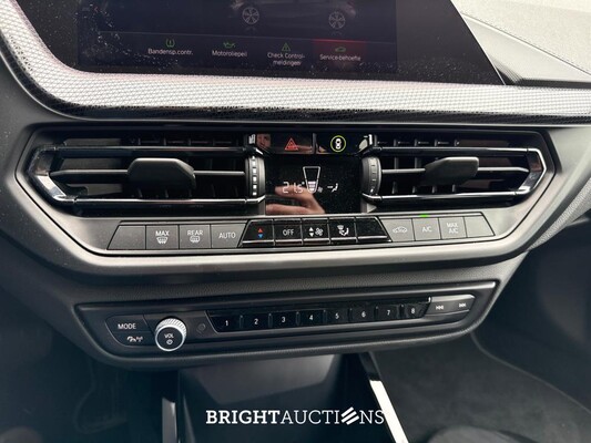 BMW 116i 1-serie 109pk 2024 (Origineel-NL) 1-Serie, GDH-34-J