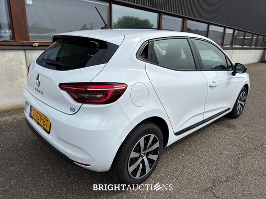 Renault Clio 90 Equilibre 1.0 TCe 91pk 2023 (Origineel-NL), S-739-BT