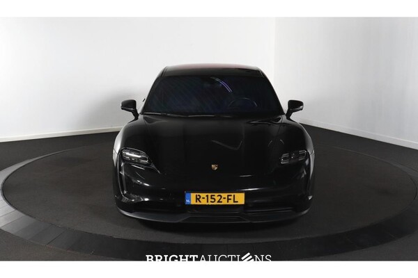 Porsche Taycan 4S Performance 84 kWh 489pk 2020, R-152-FL