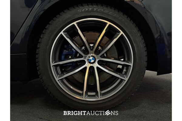 BMW 545e High Executive xDrive 394pk 2021 (Origineel-NL) 5-Serie, K-418-RL
