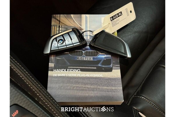 BMW 545e High Executive xDrive 394pk 2021 (Origineel-NL) 5-Serie, K-418-RL