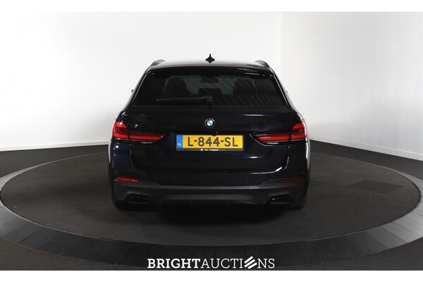 BMW 530e Business Edition Plus M Sport 292pk 2021 (Origineel-NL) 5-Serie, L-844-SL
