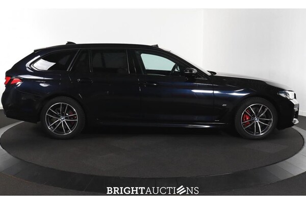 BMW 530e Business Edition Plus M Sport 292pk 2021 (Origineel-NL) 5-Serie, L-844-SL