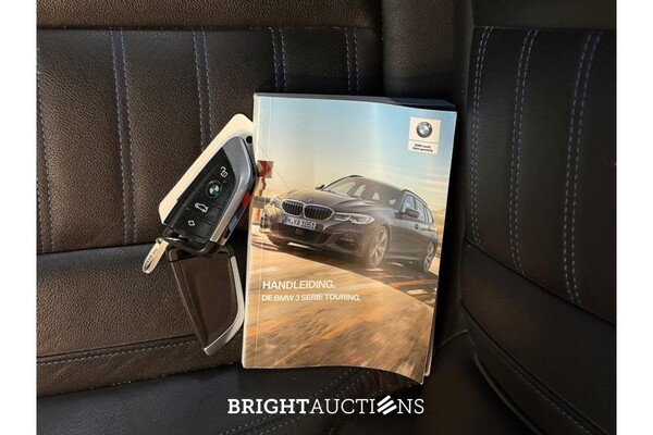 BMW 320 I High Executive 183pk 2021 (Origineel-NL) 3-Serie, K-685-XD