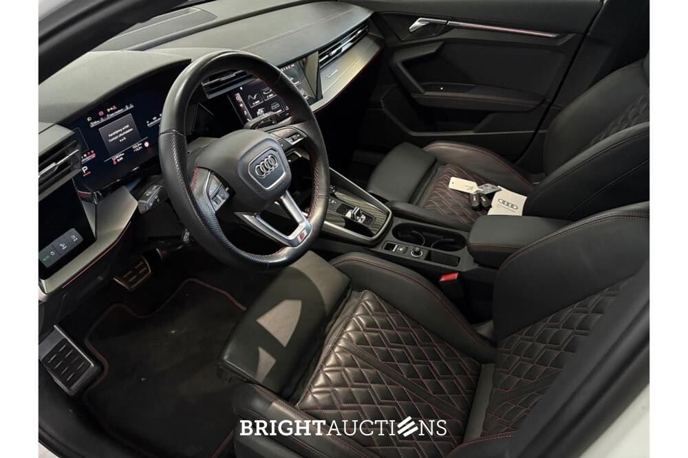 Audi S3 2.0 TFSI Quattro 310pk 2021 (Origineel-NL), L-824-BX