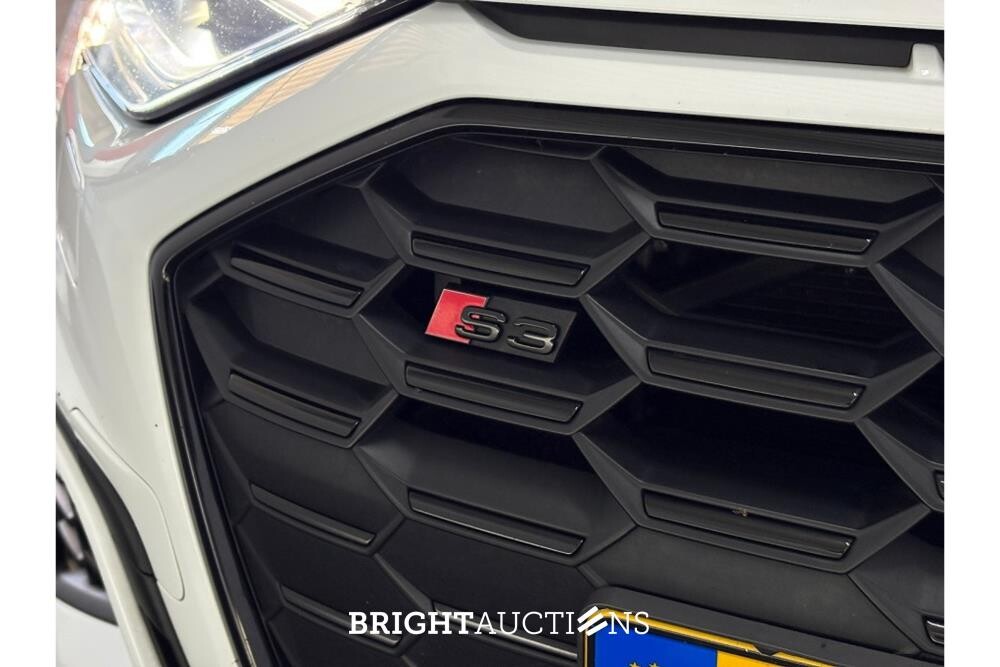 Audi S3 2.0 TFSI Quattro 310pk 2021 (Origineel-NL), L-824-BX