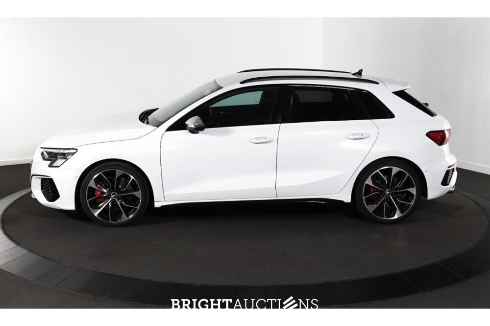 Audi S3 2.0 TFSI Quattro 310pk 2021 (Origineel-NL), L-824-BX