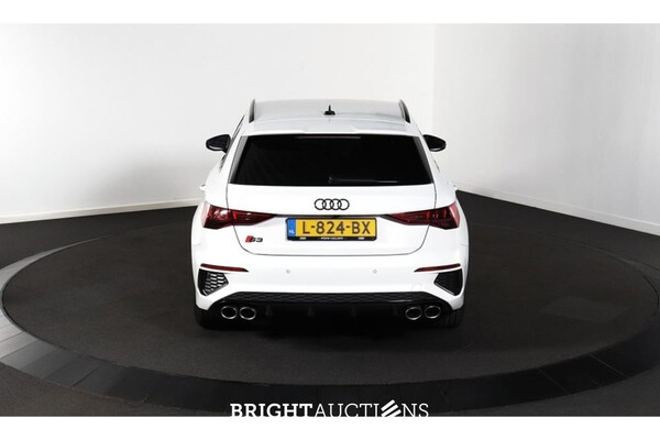 Audi S3 2.0 TFSI Quattro 310pk 2021 (Origineel-NL), L-824-BX