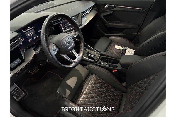 Audi S3 2.0 TFSI Quattro 310pk 2021 (Origineel-NL), L-824-BX