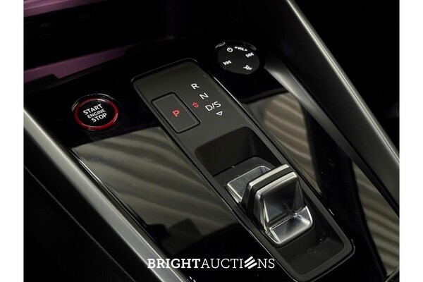 Audi S3 2.0 TFSI Quattro 310pk 2021 (Origineel-NL), L-824-BX
