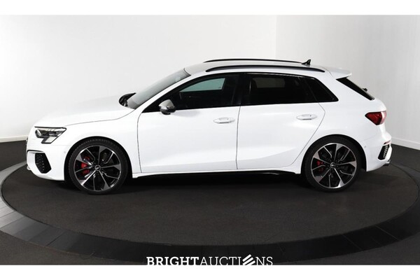 Audi S3 2.0 TFSI Quattro 310pk 2021 (Origineel-NL), L-824-BX
