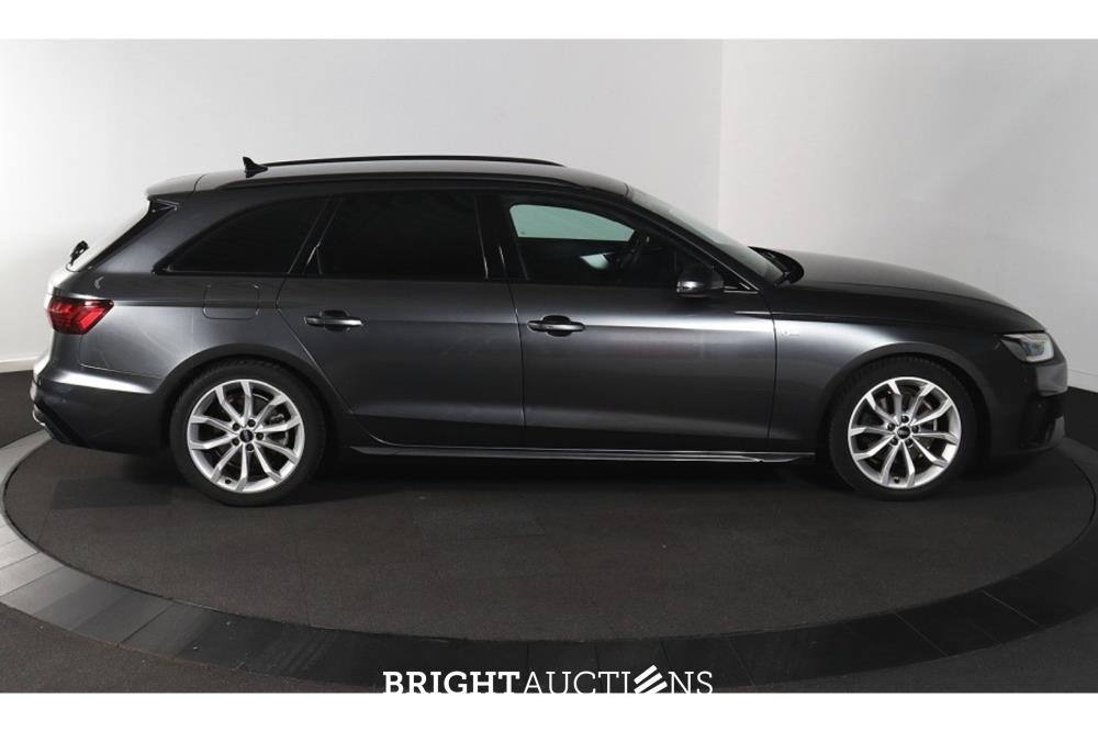Audi A4 Avant 35 S edition TFSI 149pk 2022 (Origineel-NL), N-720-SJ