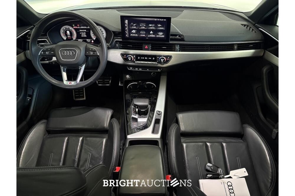Audi A4 Avant 35 S edition TFSI 149pk 2022 (Origineel-NL), N-720-SJ