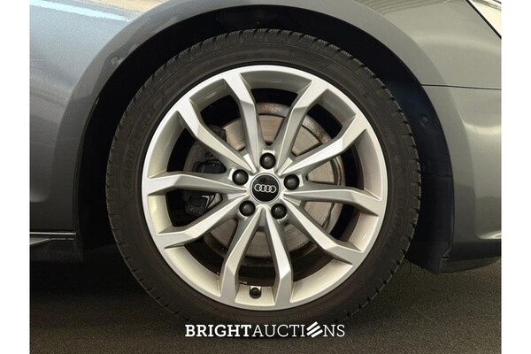 Audi A4 Avant 35 S edition TFSI 149pk 2022 (Origineel-NL), N-720-SJ
