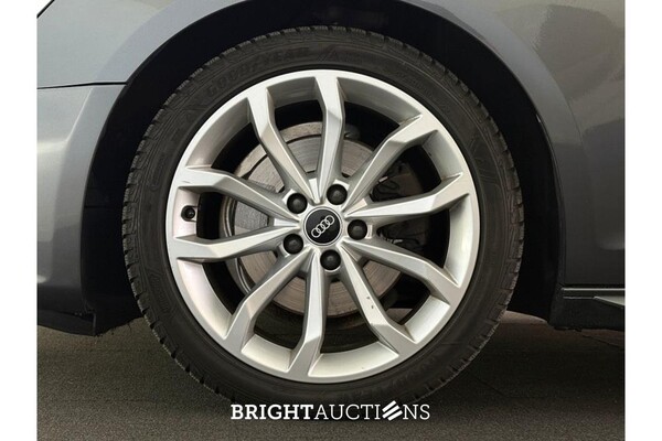 Audi A4 Avant 35 S edition TFSI 149pk 2022 (Origineel-NL), N-720-SJ