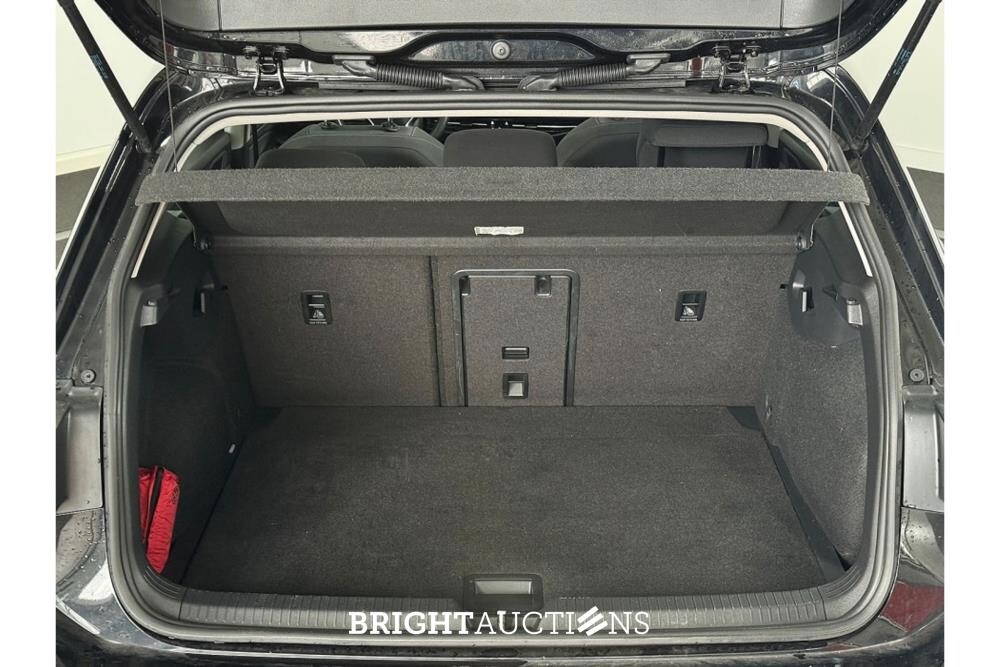 Volkswagen Golf eTSI 1.5 149pk 2020 (Origineel-NL), H-222-NX