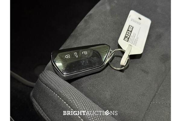 Volkswagen Golf eTSI 1.5 149pk 2020 (Origineel-NL), H-222-NX