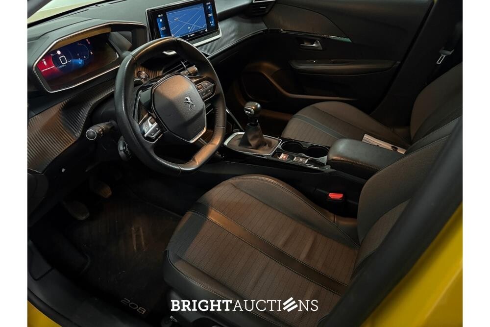 Peugeot 208 Blue Lease Allure 1.5 BlueHDi 102pk 2021 (Origineel-NL), K-372-NP