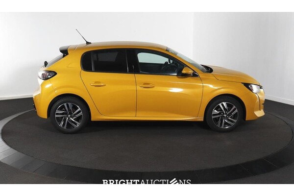 Peugeot 208 Blue Lease Allure 1.5 BlueHDi 102pk 2021 (Origineel-NL), K-372-NP
