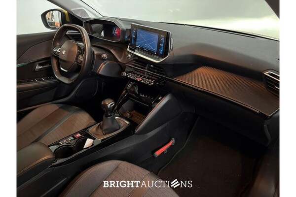Peugeot 208 Blue Lease Allure 1.5 BlueHDi 102pk 2021 (Origineel-NL), K-372-NP
