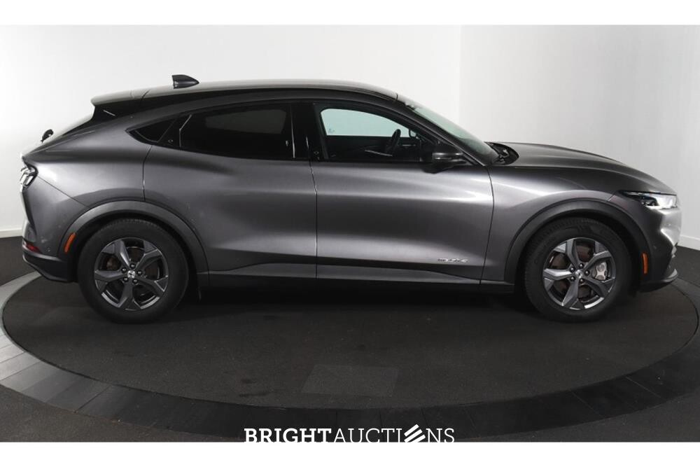Ford Mustang RWD 75 kWh 258pk 2021 (Origineel-NL), L-448-SX