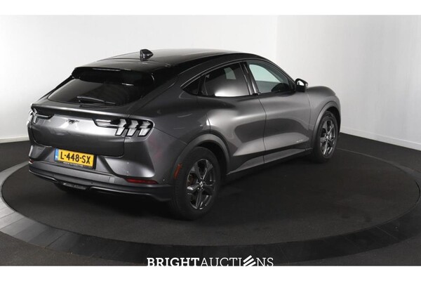 Ford Mustang RWD 75 kWh 258pk 2021 (Origineel-NL), L-448-SX