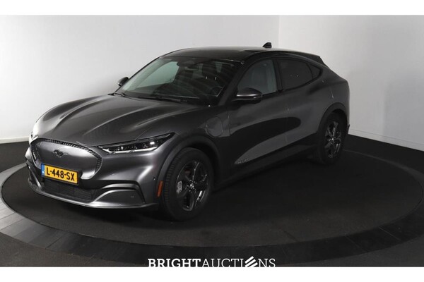 BRIGHT AUCTION: Luxury Car, Premium Daily Driver & Electric Vehicle Auction