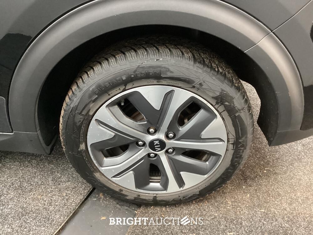 Kia Niro e- ExecutiveLine 64 kWh 204pk 2021 (Origineel-NL), L-010-BH