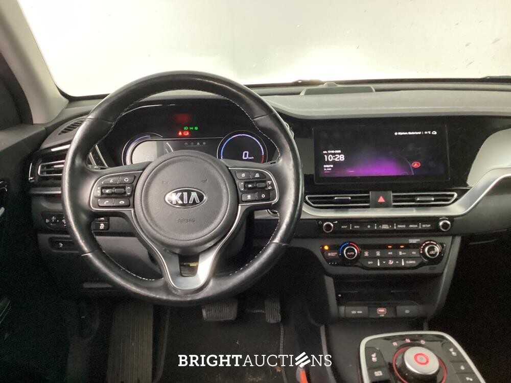 Kia Niro e- ExecutiveLine 64 kWh 204pk 2021 (Origineel-NL), L-010-BH
