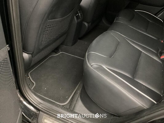Kia Niro e- ExecutiveLine 64 kWh 204pk 2021 (Origineel-NL), L-010-BH