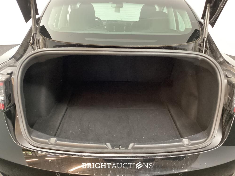 Tesla Model 3 Standard RWD Plus 60 kWh 238pk 2019 (Origineel-NL), G-998-TJ