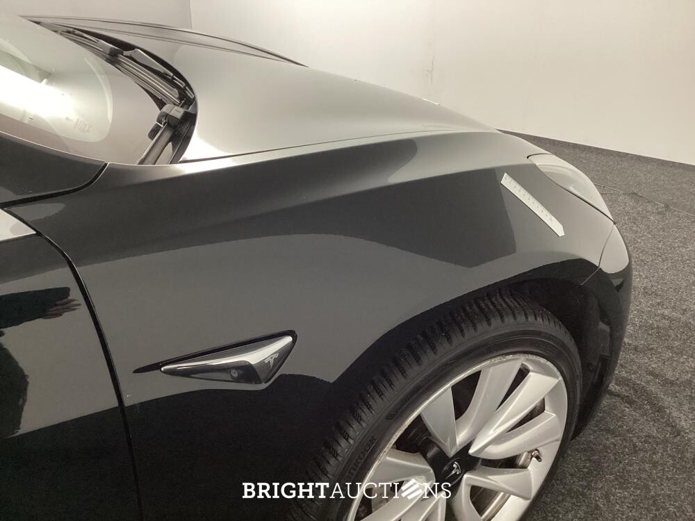 Tesla Model 3 Standard RWD Plus 60 kWh 238pk 2019 (Origineel-NL), G-998-TJ