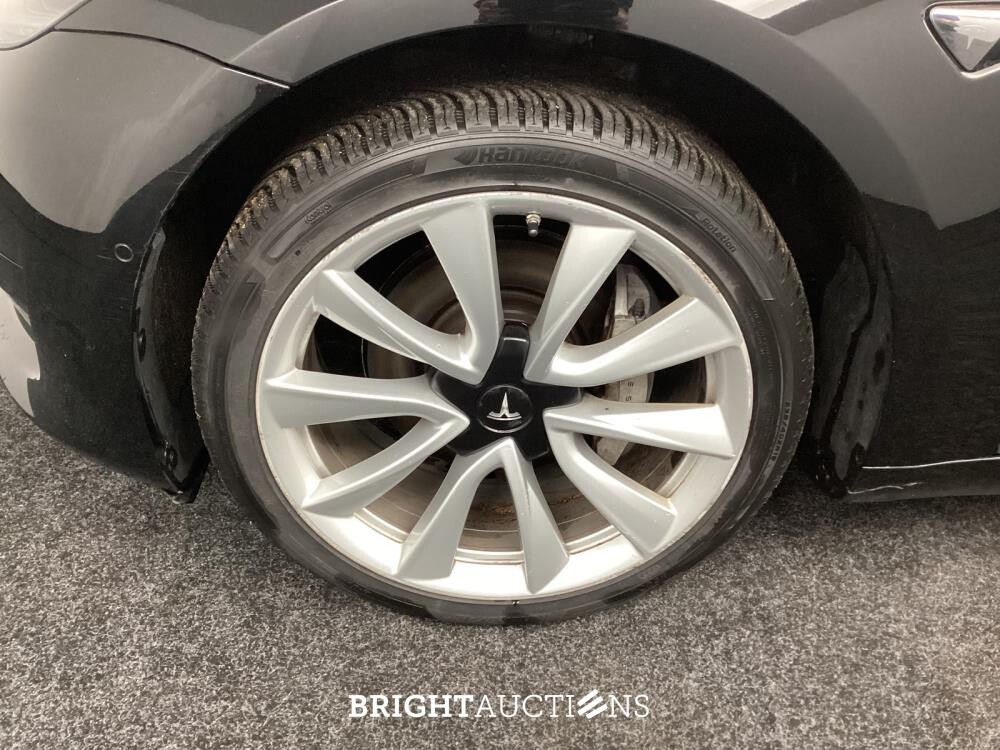 Tesla Model 3 Standard RWD Plus 60 kWh 238pk 2019 (Origineel-NL), G-998-TJ