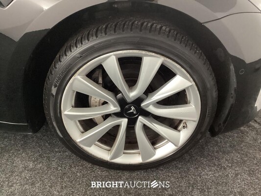 Tesla Model 3 Standard RWD Plus 60 kWh 238pk 2019 (Origineel-NL), G-998-TJ