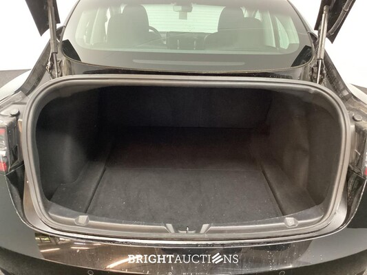 Tesla Model 3 Standard RWD Plus 60 kWh 238pk 2019 (Origineel-NL), G-998-TJ