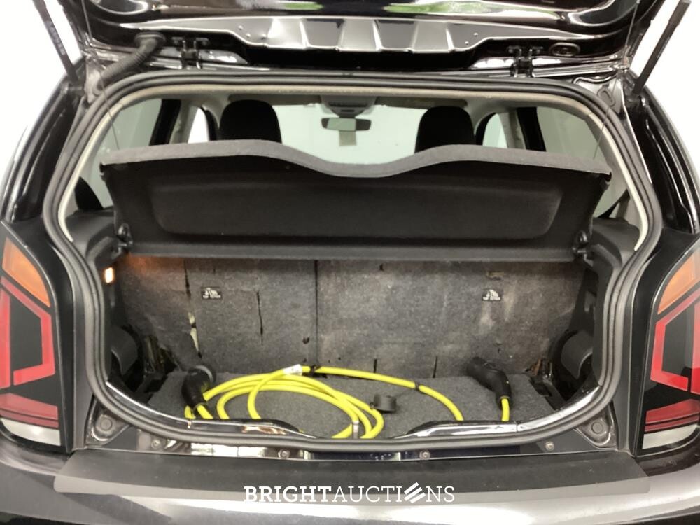 Volkswagen up! e- e-up! 83pk 2021, P-610-LH