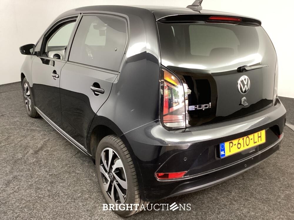 Volkswagen up! e- e-up! 83pk 2021, P-610-LH
