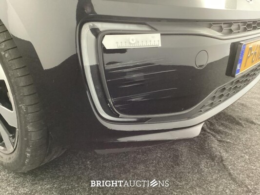 Volkswagen up! e- e-up! 83pk 2021, P-610-LH