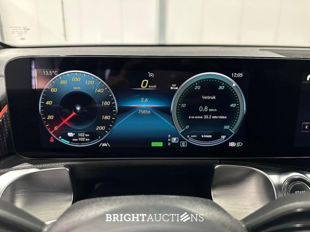 Mercedes-Benz EQB 250+71 Business Edition AMG Line 71 kWh 190pk 2024 (Origineel-NL) EQB-Klasse, X-588-RK