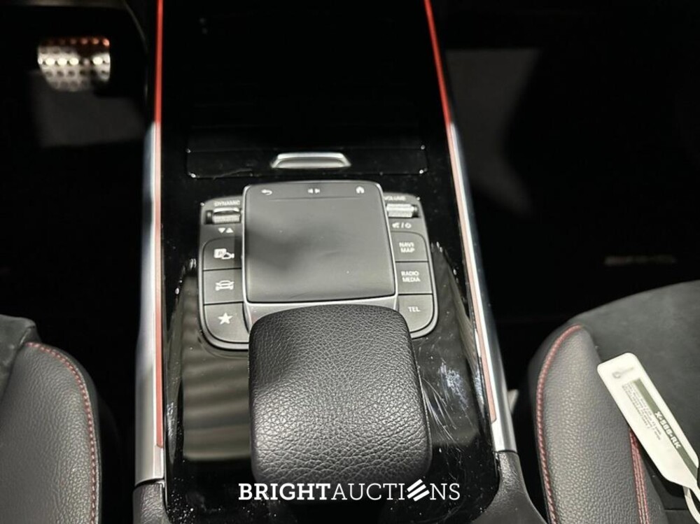 Mercedes-Benz EQB 250+71 Business Edition AMG Line 71 kWh 190pk 2024 (Origineel-NL) EQB-Klasse, X-588-RK
