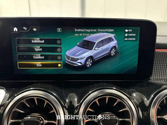 Mercedes-Benz EQB 250+71 Business Edition AMG Line 71 kWh 190pk 2024 (Origineel-NL) EQB-Klasse, X-588-RK