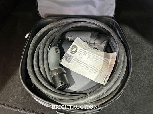Mercedes-Benz EQB 250+71 Business Edition AMG Line 71 kWh 190pk 2024 (Origineel-NL) EQB-Klasse, X-588-RK