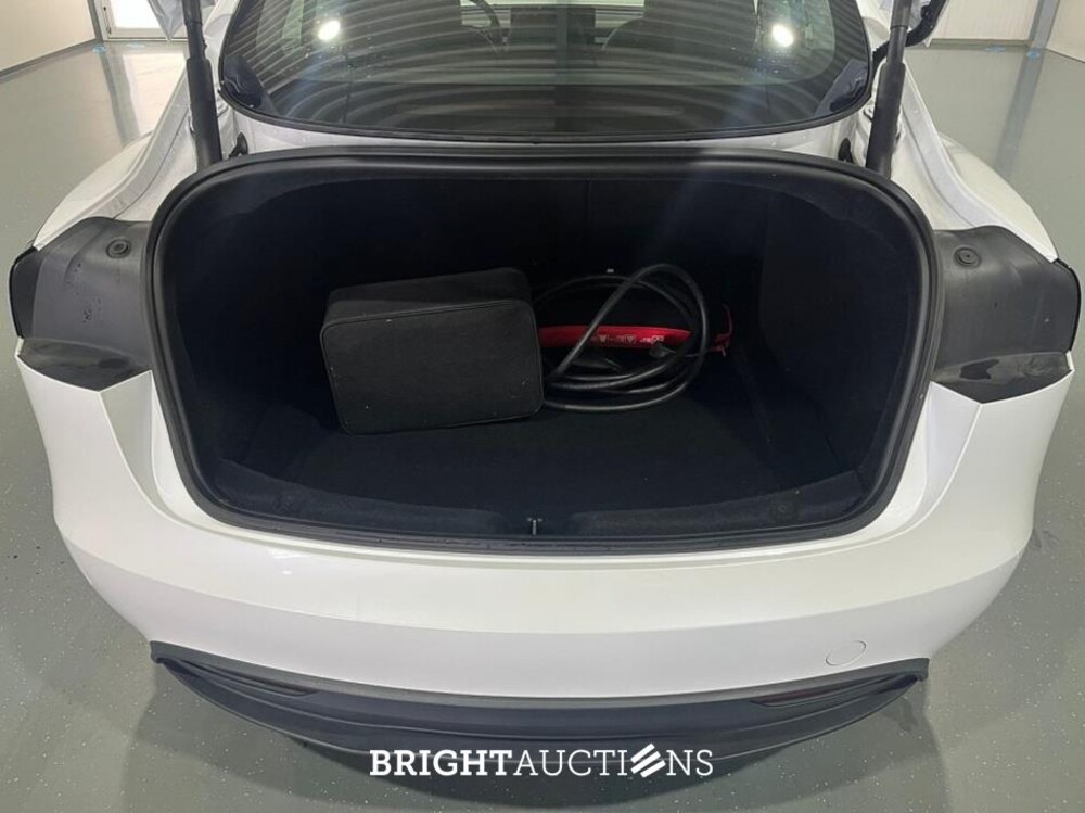 Tesla Model 3 RWD 60 kWh 283pk 2024 (Origineel-NL), GSB-49-N