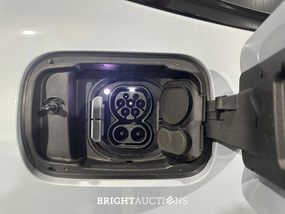 BMW i4 eDrive35 M-pakket 70 kWh 286pk 2023 (Origineel-NL), T-353-BF