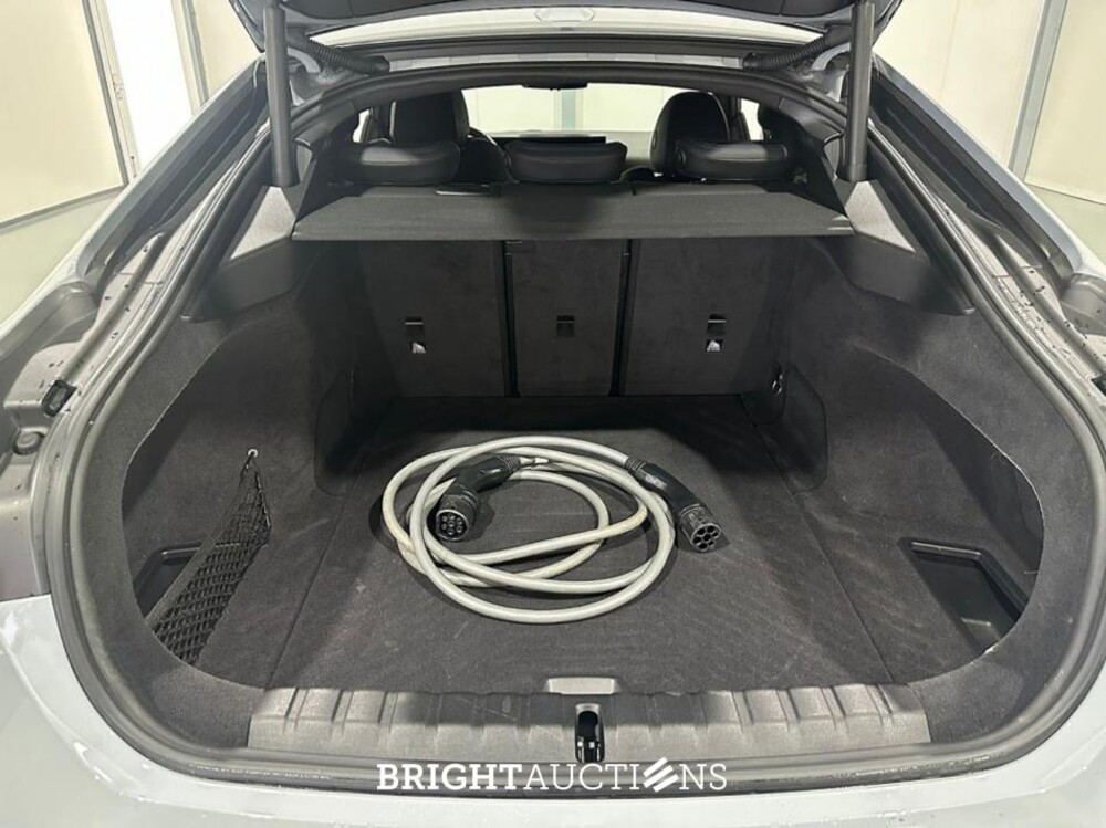 BMW i4 eDrive35 M-pakket 70 kWh 286pk 2023 (Origineel-NL), T-353-BF