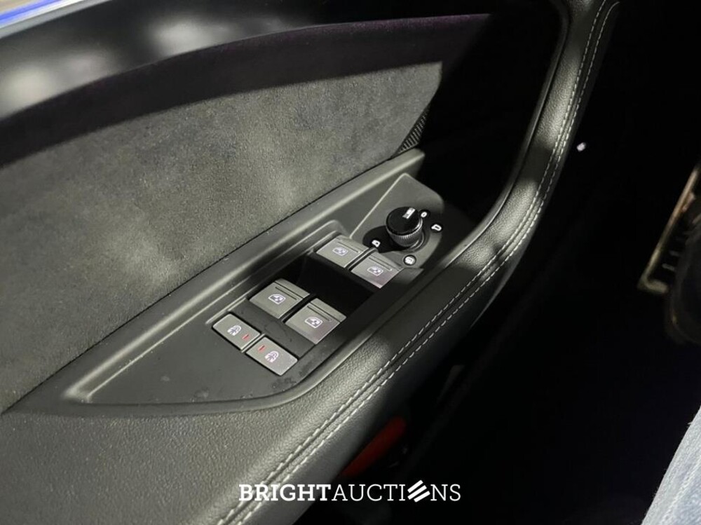 Audi Q8 55 S Edition Quattro 115 kWh 408pk 2023 (Origineel-NL), X-740-GR