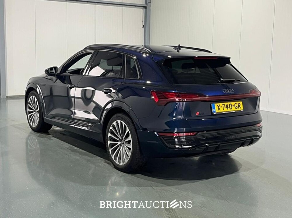 Audi Q8 55 S Edition Quattro 115 kWh 408pk 2023 (Origineel-NL), X-740-GR